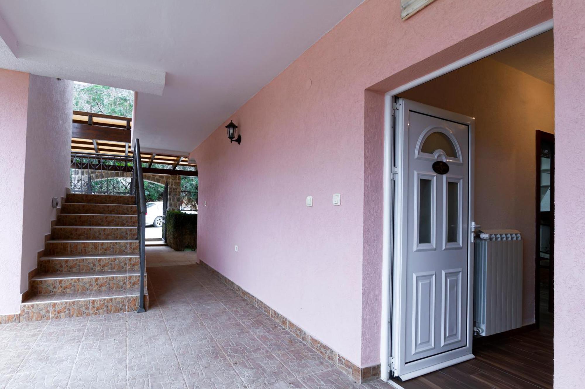 Pejovic Apartment Budva
