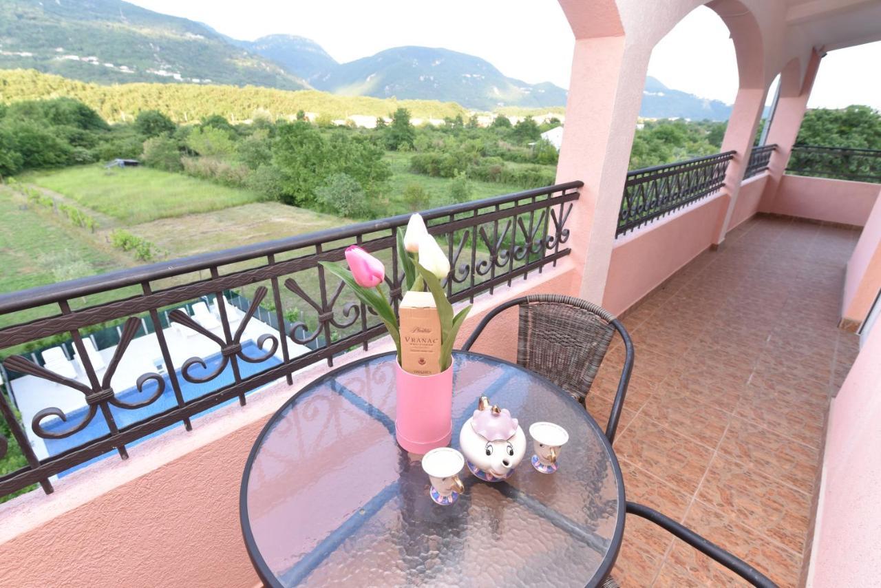 Apartment Pejovic *